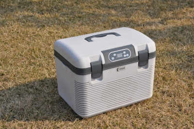 驢友出行必備 臨沂凱振車載裝備廠家直銷車載冰箱與計(jì)算機(jī)軟硬件批發(fā)指南